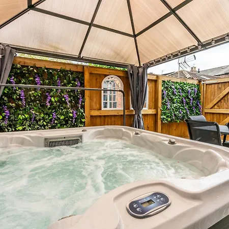 Feriehus The Ebor House - With Hot Tub York