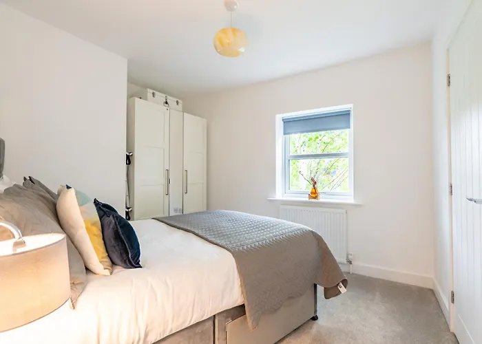 The Ebor House - With Hot Tub *