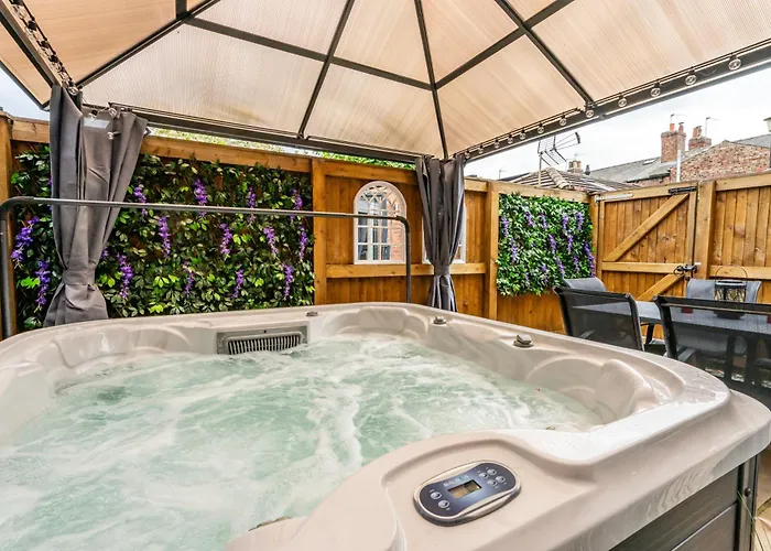 Semesterbostad The Ebor House - With Hot Tub York